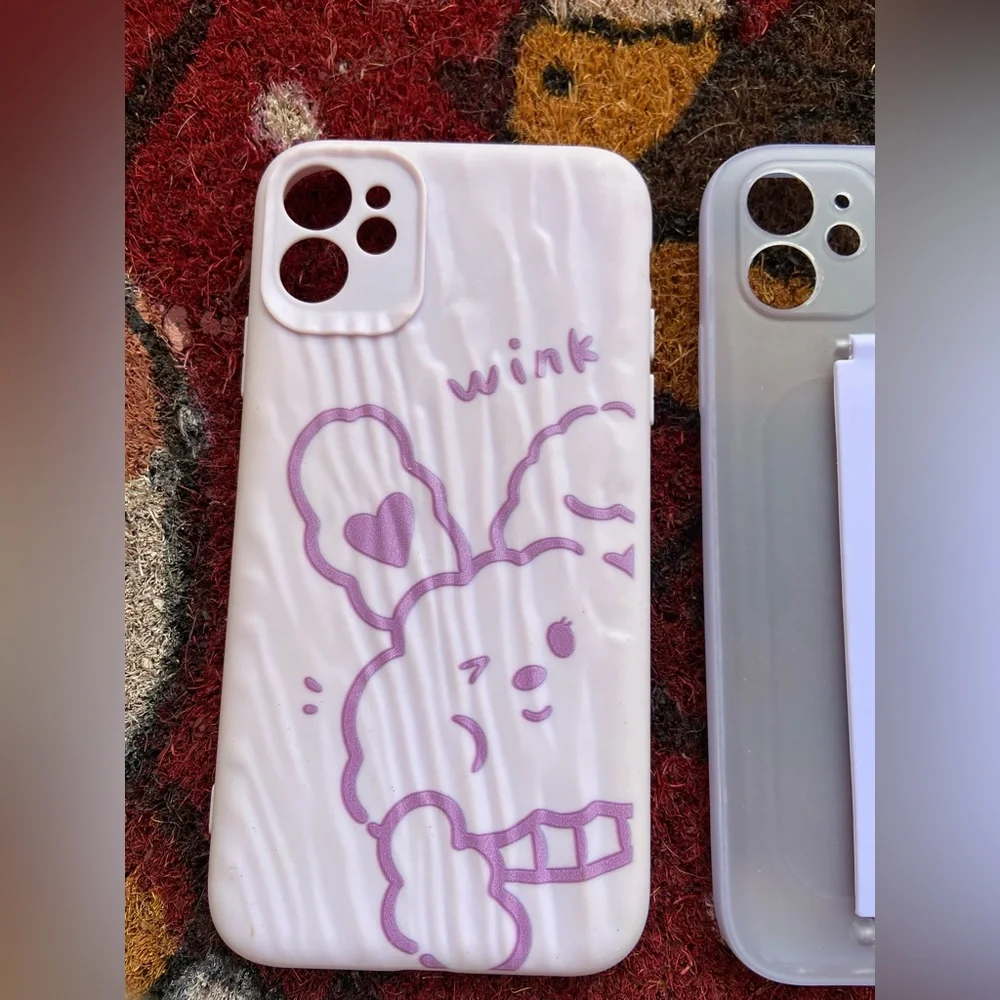 IPHONE 11/ XR PHONE COVER - Picture 4 of 5